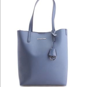 MICHAEL KORS Hayley Large Leather North/South Tote w/tags Denim Blue